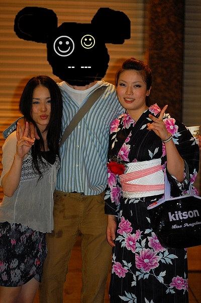 gion matsuri, loser guy with two hot Japanese chicks hotter than Charlie Sheen goddesses.